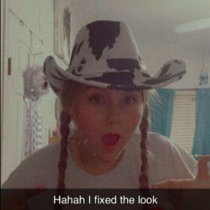 Meet your Posher, Skylar